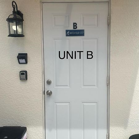Incredible Comfortable Apartments Near The Airport And Beaches Tampa Exterior photo