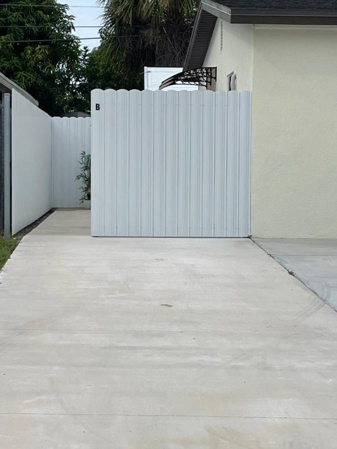 Incredible Comfortable Apartments Near The Airport And Beaches Tampa Exterior photo