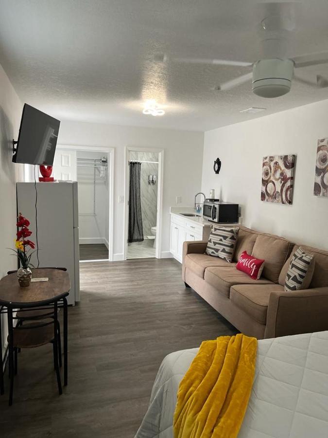 Incredible Comfortable Apartments Near The Airport And Beaches Tampa Exterior photo